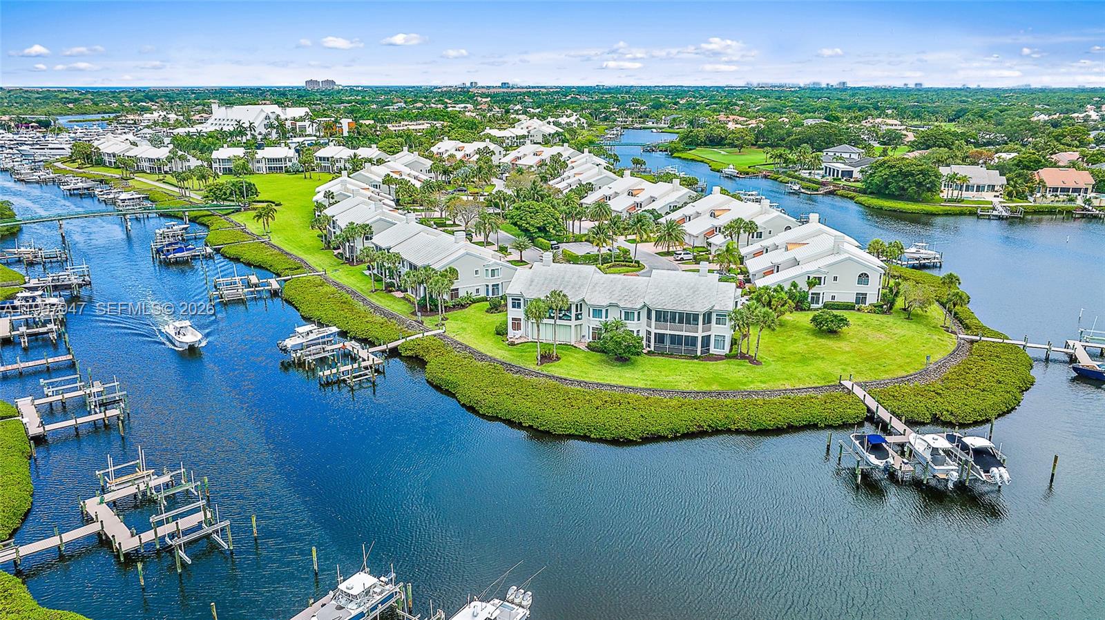 2604 Captains Way #2604, Jupiter FL 33477