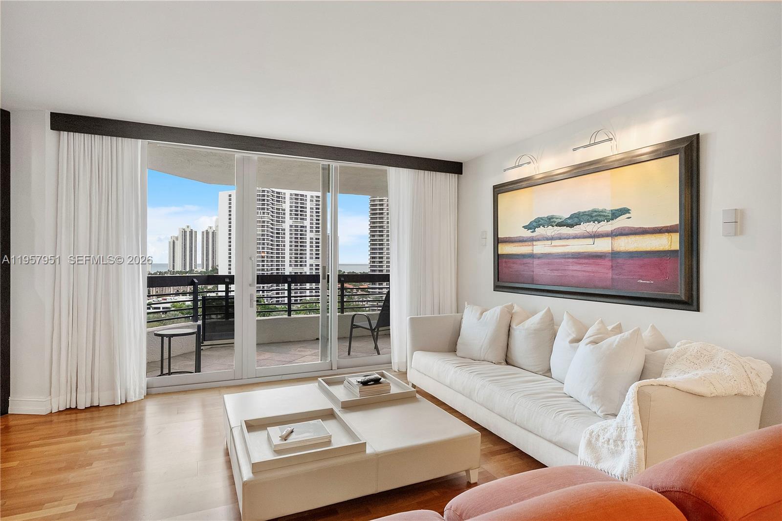 3500 Mystic Pointe Dr #1407, Aventura FL 33180