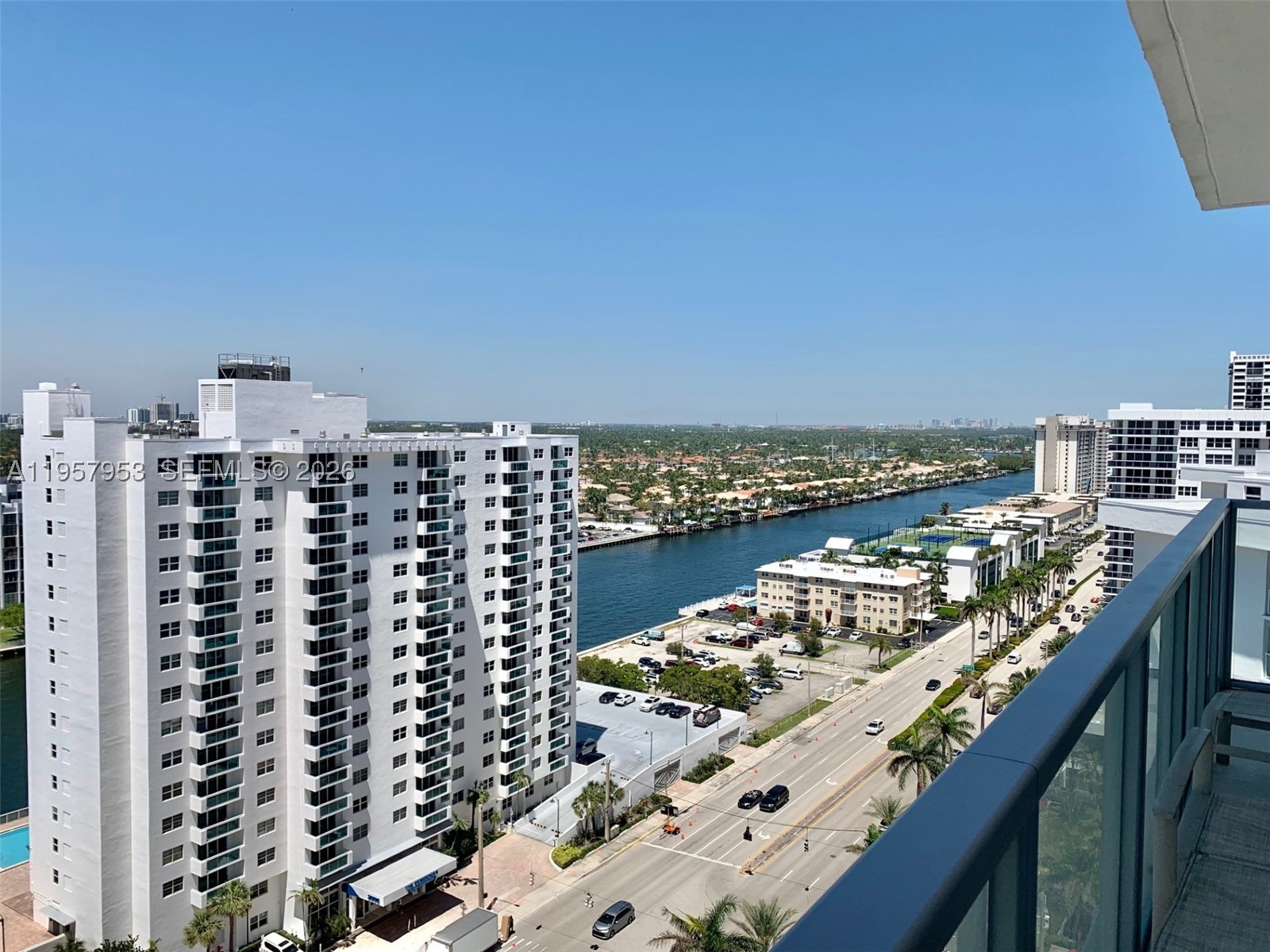 3101 S Ocean Dr #1701, Hollywood FL 33019