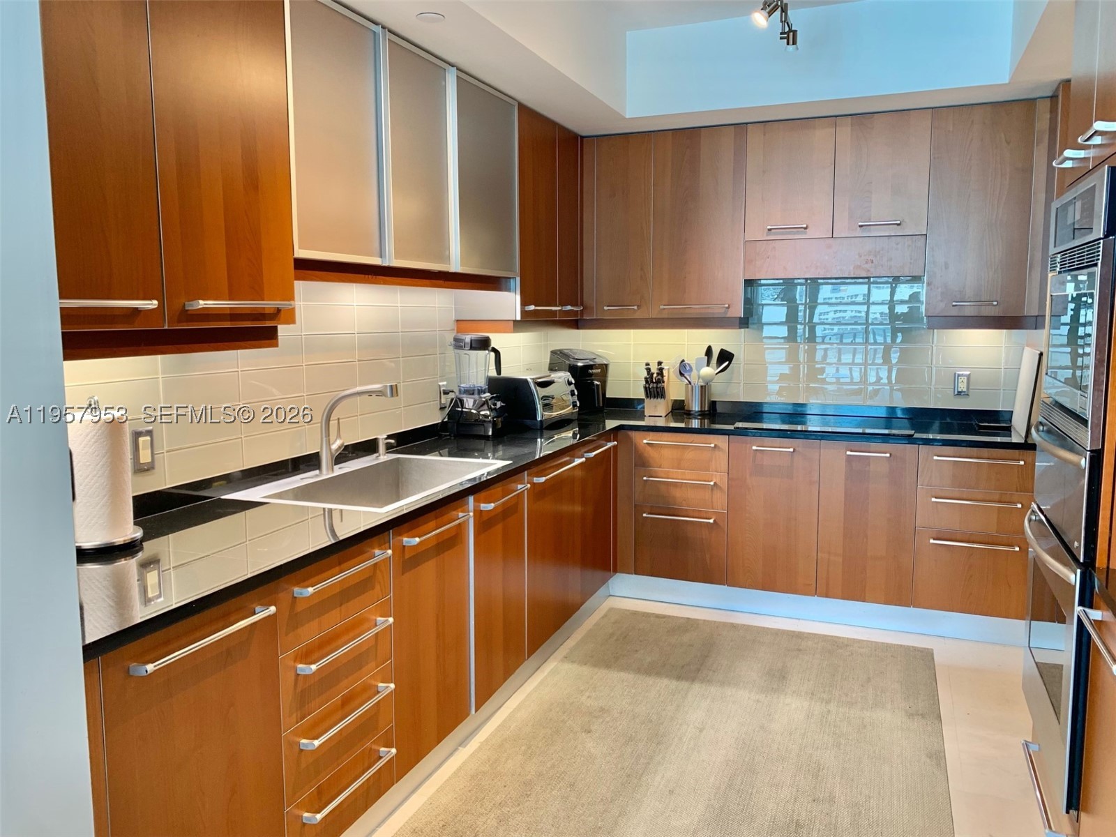 3101 S Ocean Dr #1701, Hollywood FL 33019