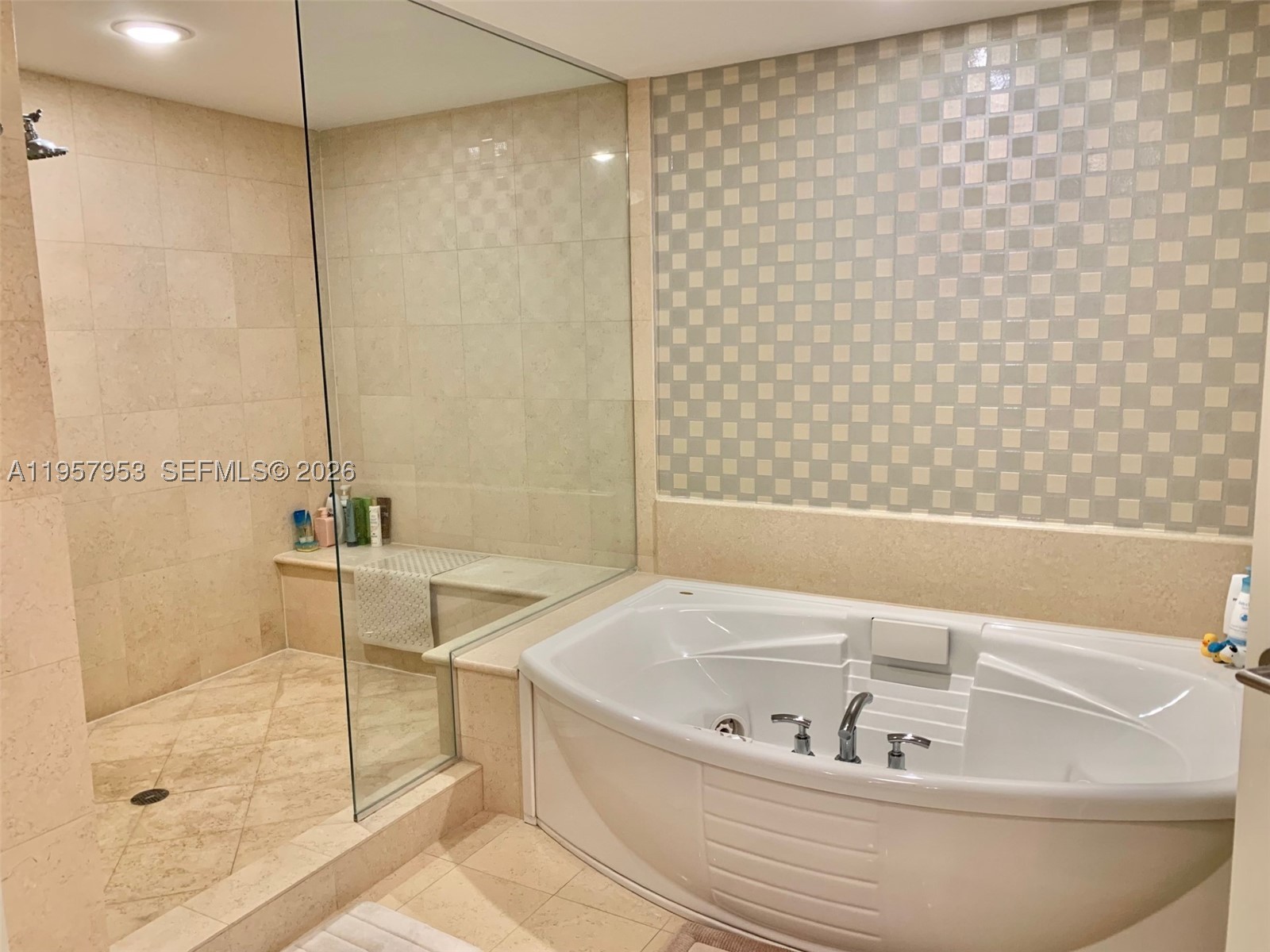 3101 S Ocean Dr #1701, Hollywood FL 33019