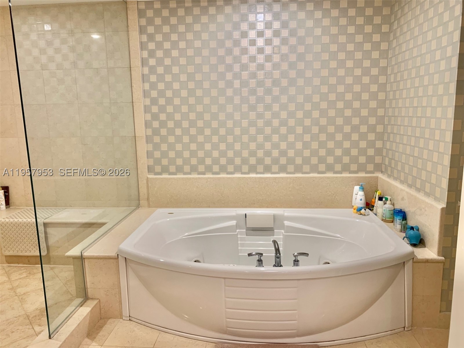 3101 S Ocean Dr #1701, Hollywood FL 33019