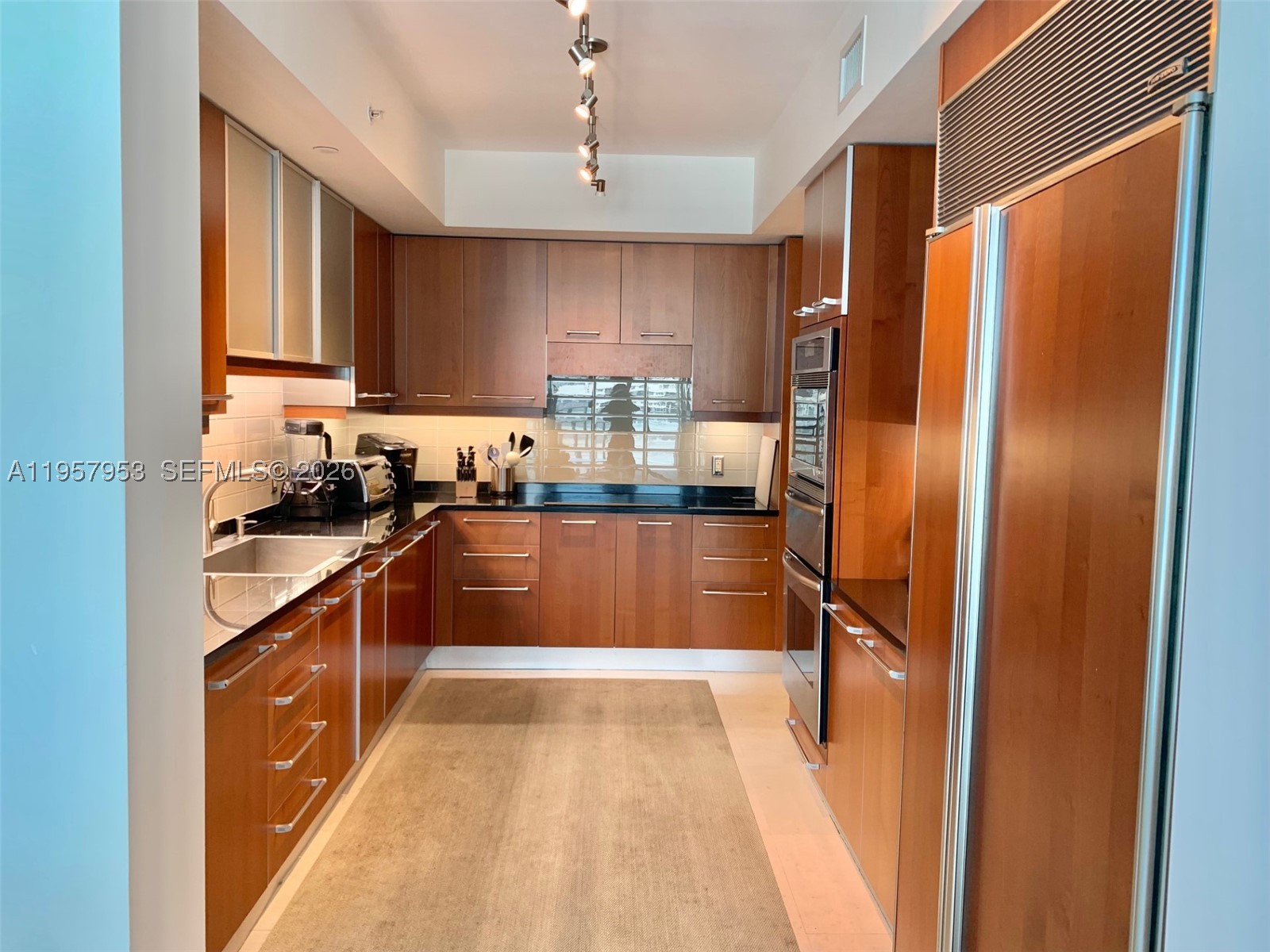 3101 S Ocean Dr #1701, Hollywood FL 33019
