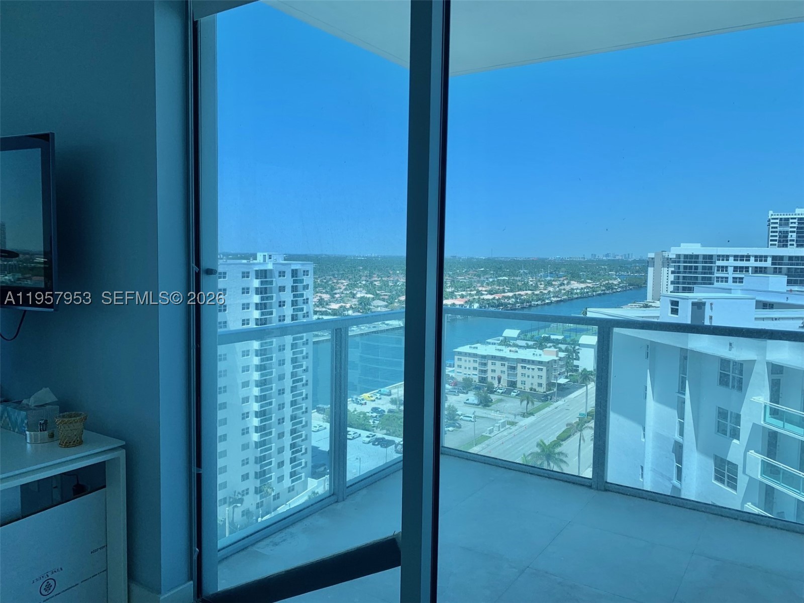 3101 S Ocean Dr #1701, Hollywood FL 33019