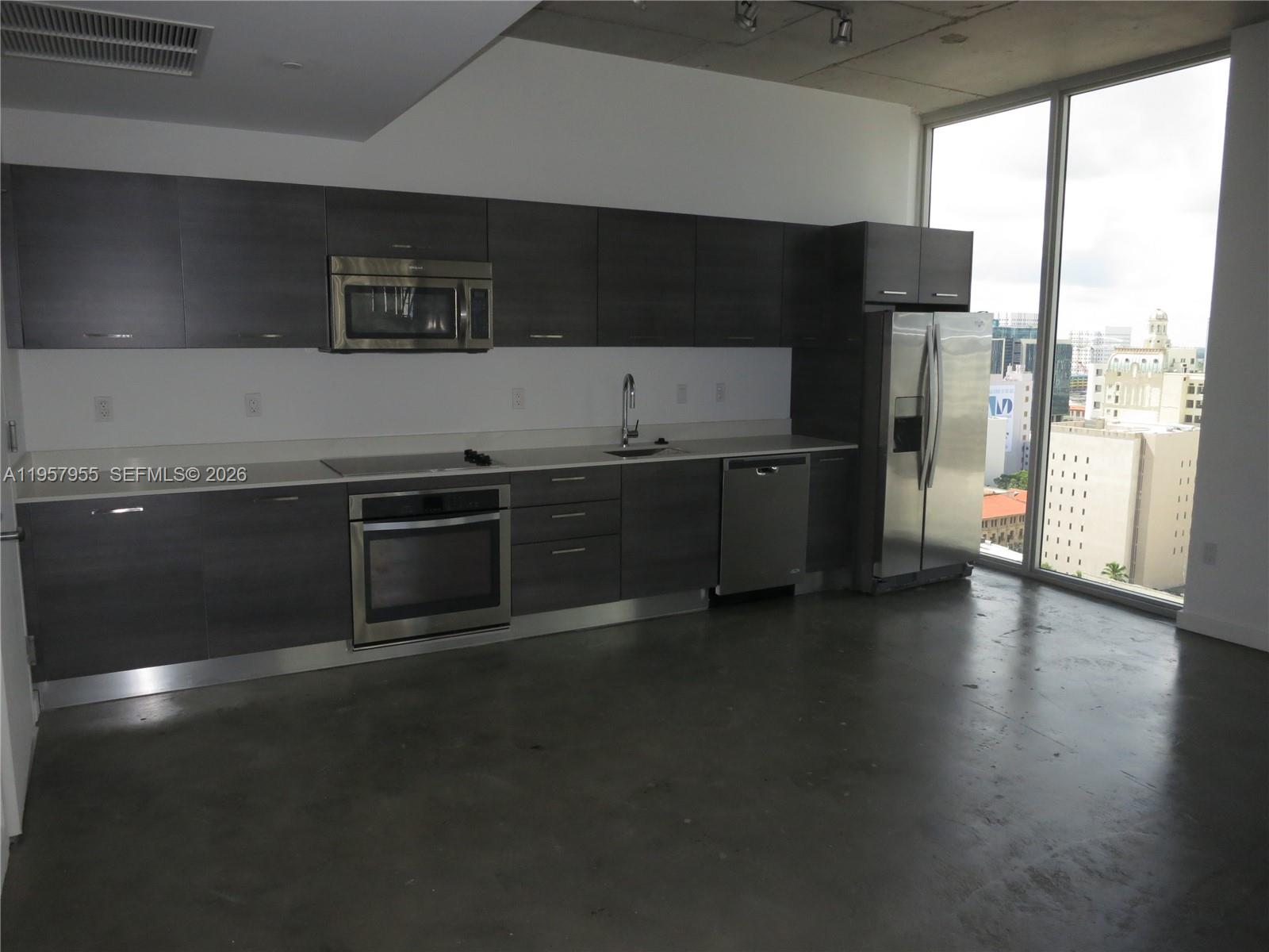 151 SE 1 St #1902, Miami FL 33131