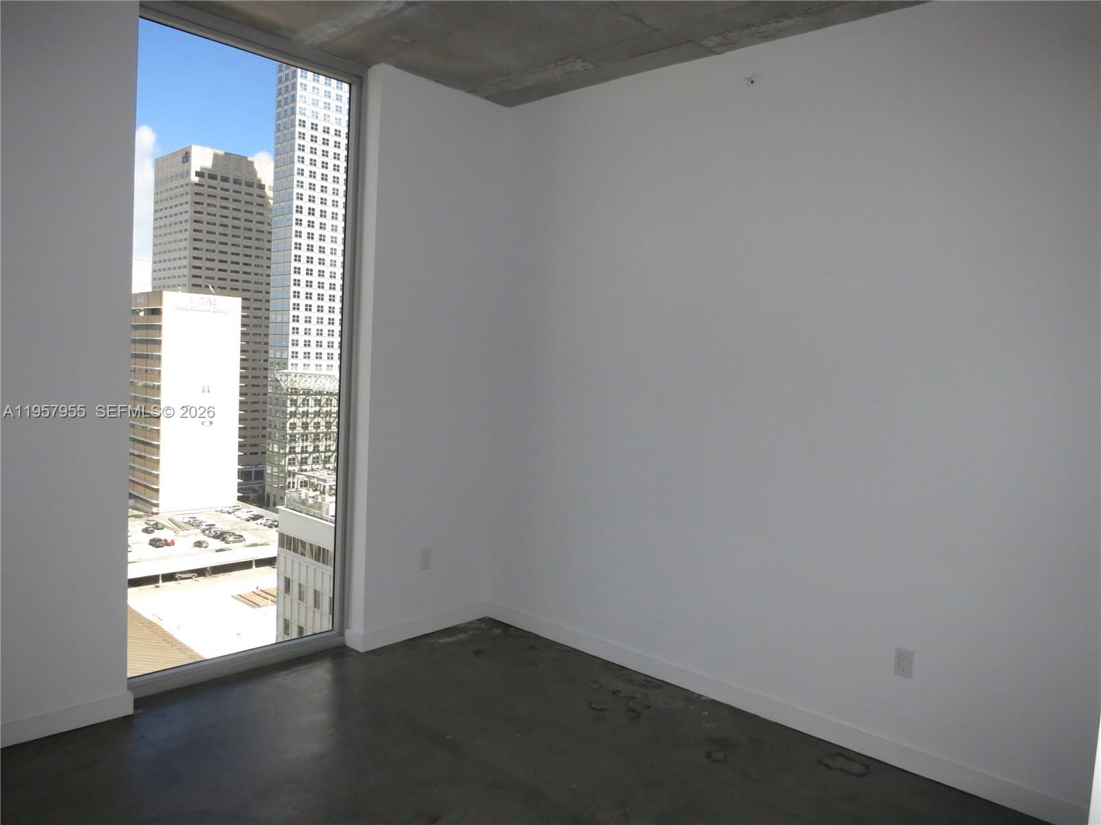 151 SE 1 St #1902, Miami FL 33131