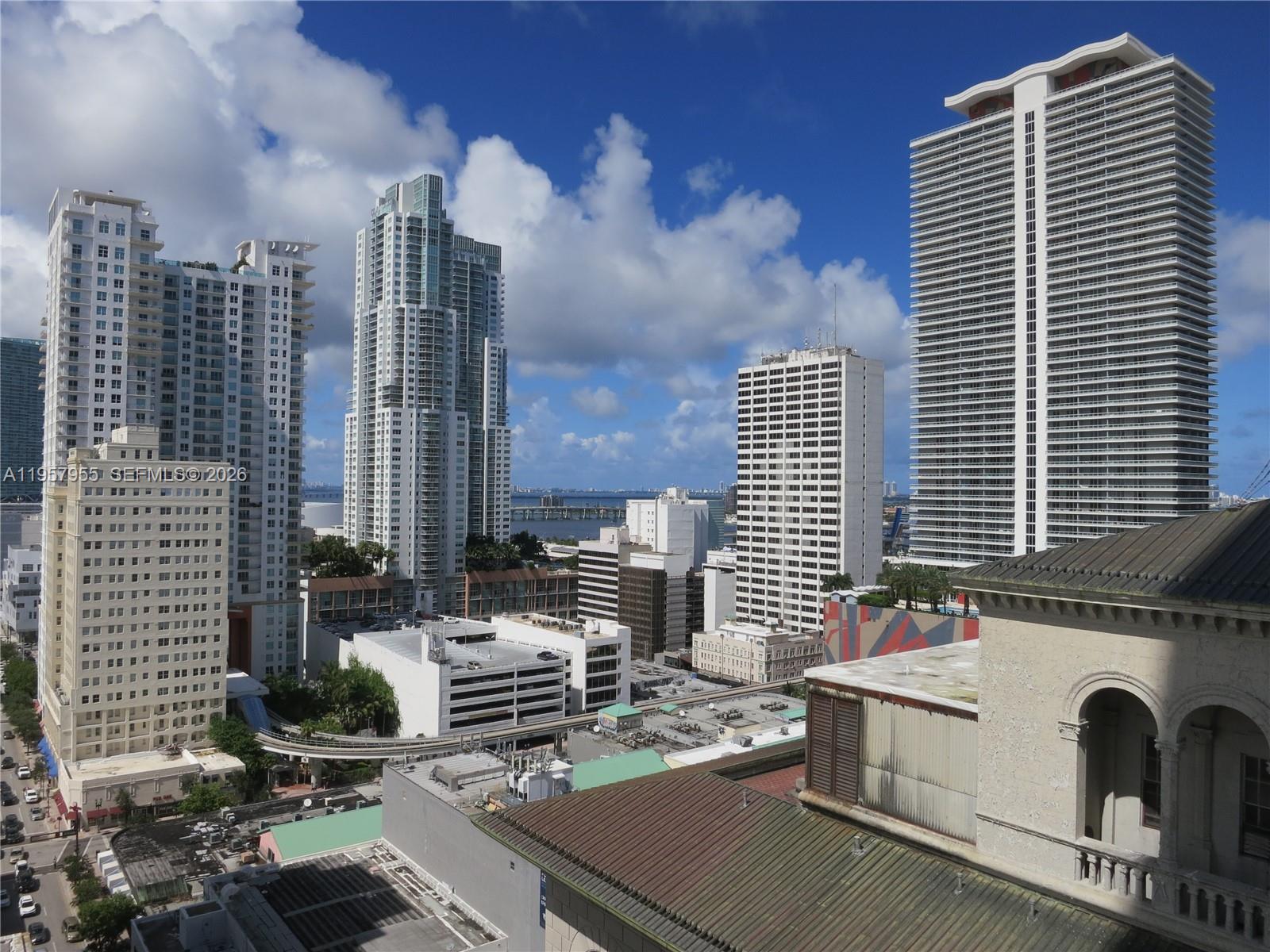 151 SE 1 St #1902, Miami FL 33131