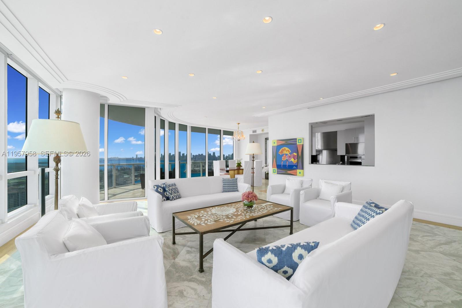 100 S Pointe Dr #3403, Miami Beach FL 33139