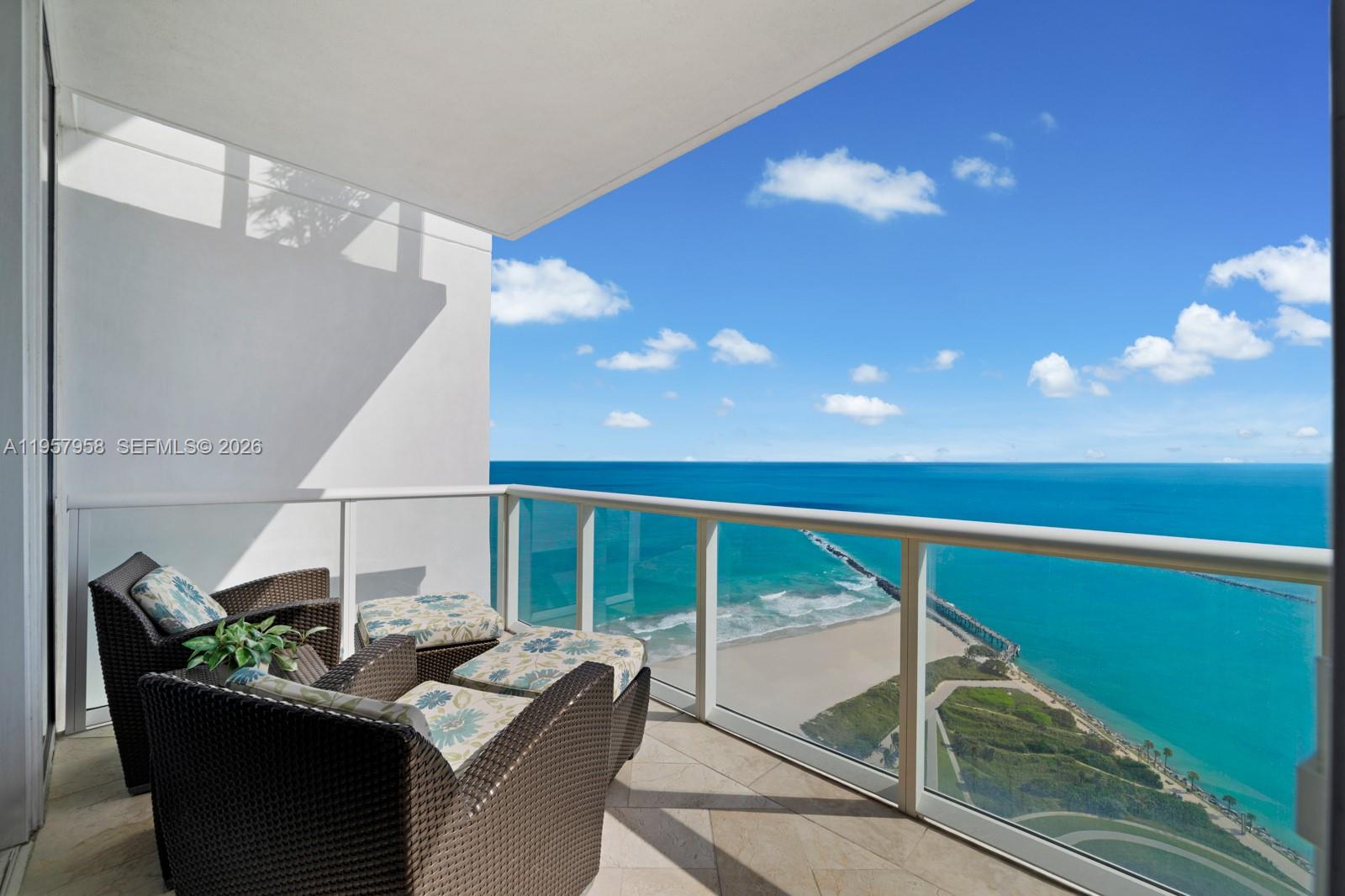 100 S Pointe Dr #3403, Miami Beach FL 33139