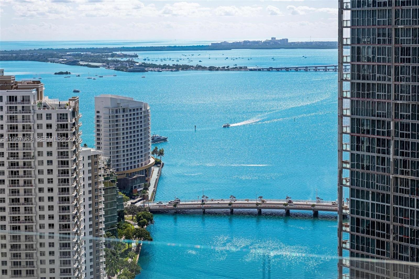 300 Biscayne Boulevard Way #3506W, Miami FL 33131
