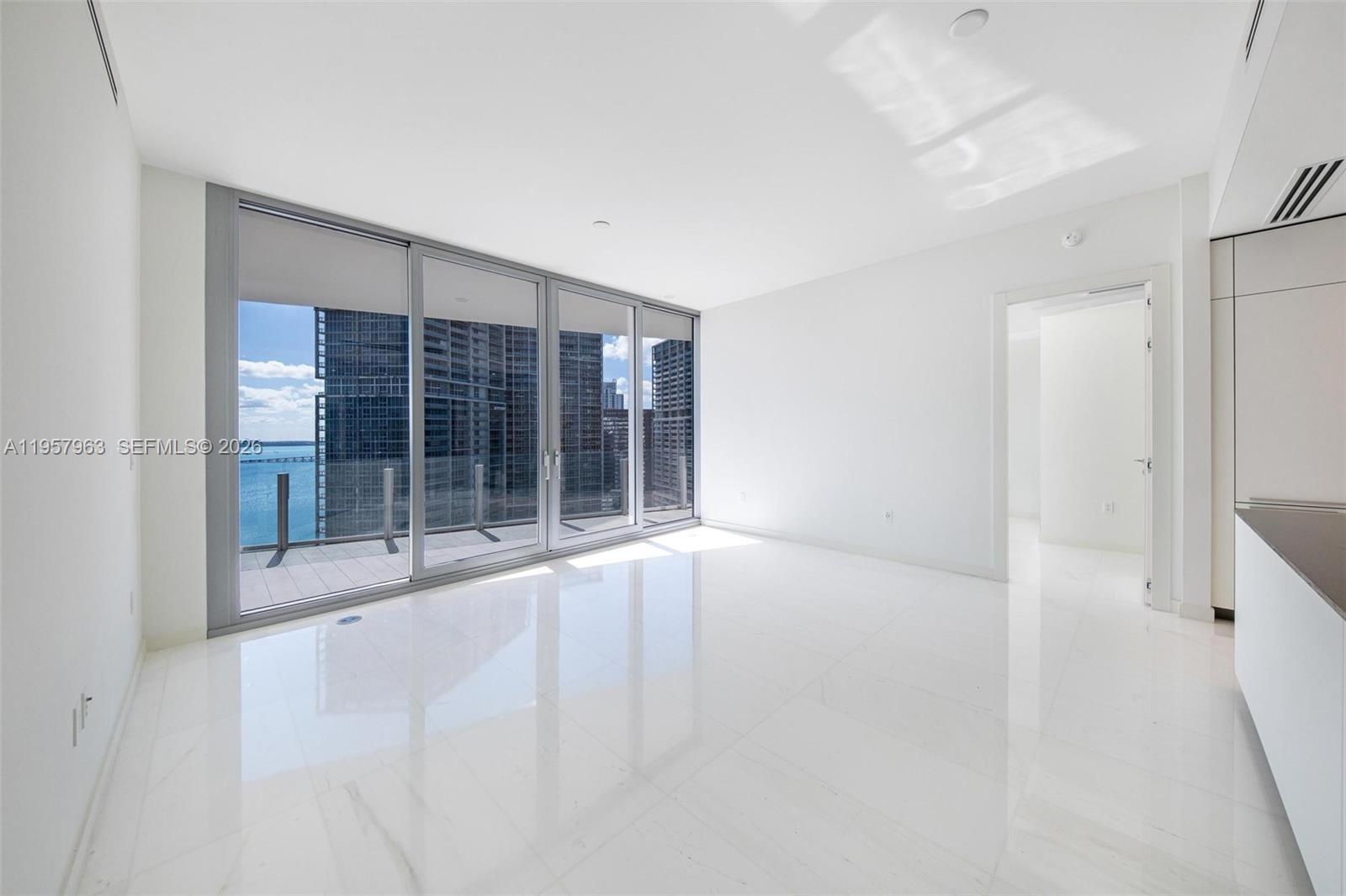 300 Biscayne Boulevard Way #3506W, Miami FL 33131
