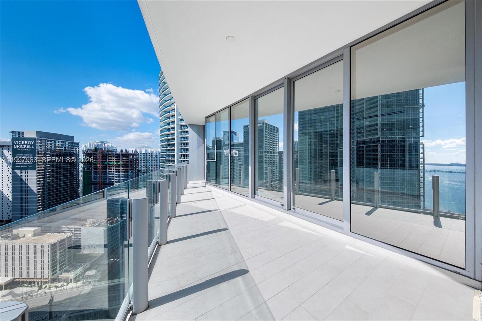 300 Biscayne Boulevard Way #3506W, Miami FL 33131