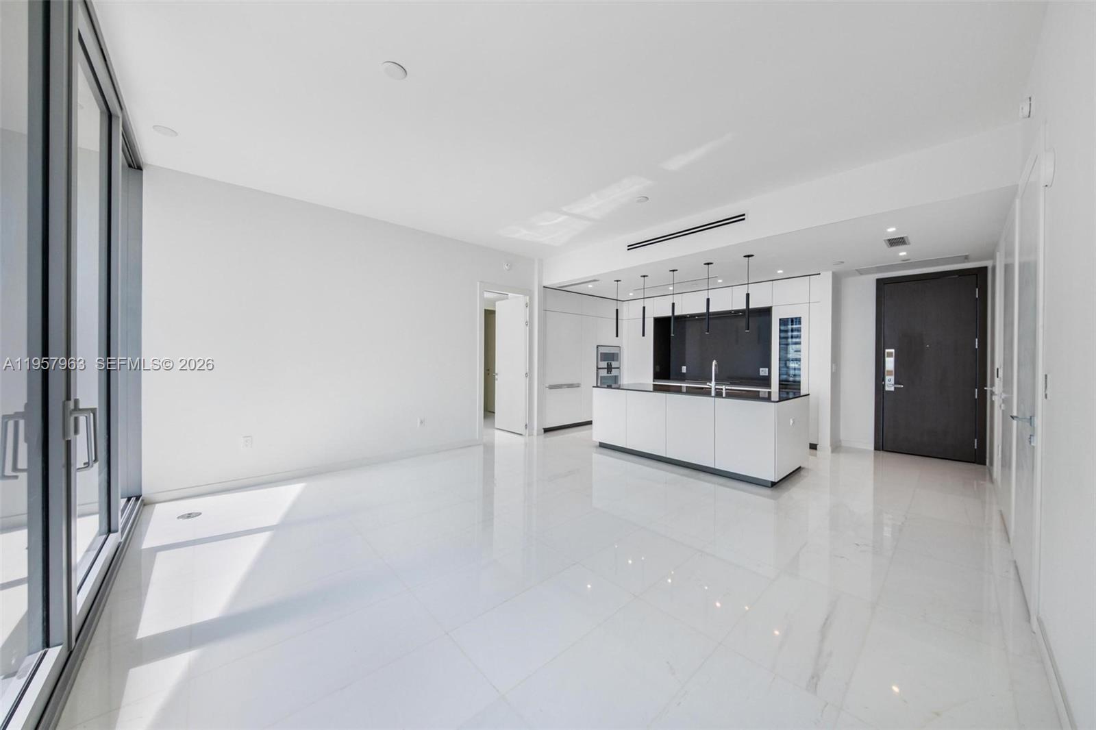 300 Biscayne Boulevard Way #3506W, Miami FL 33131