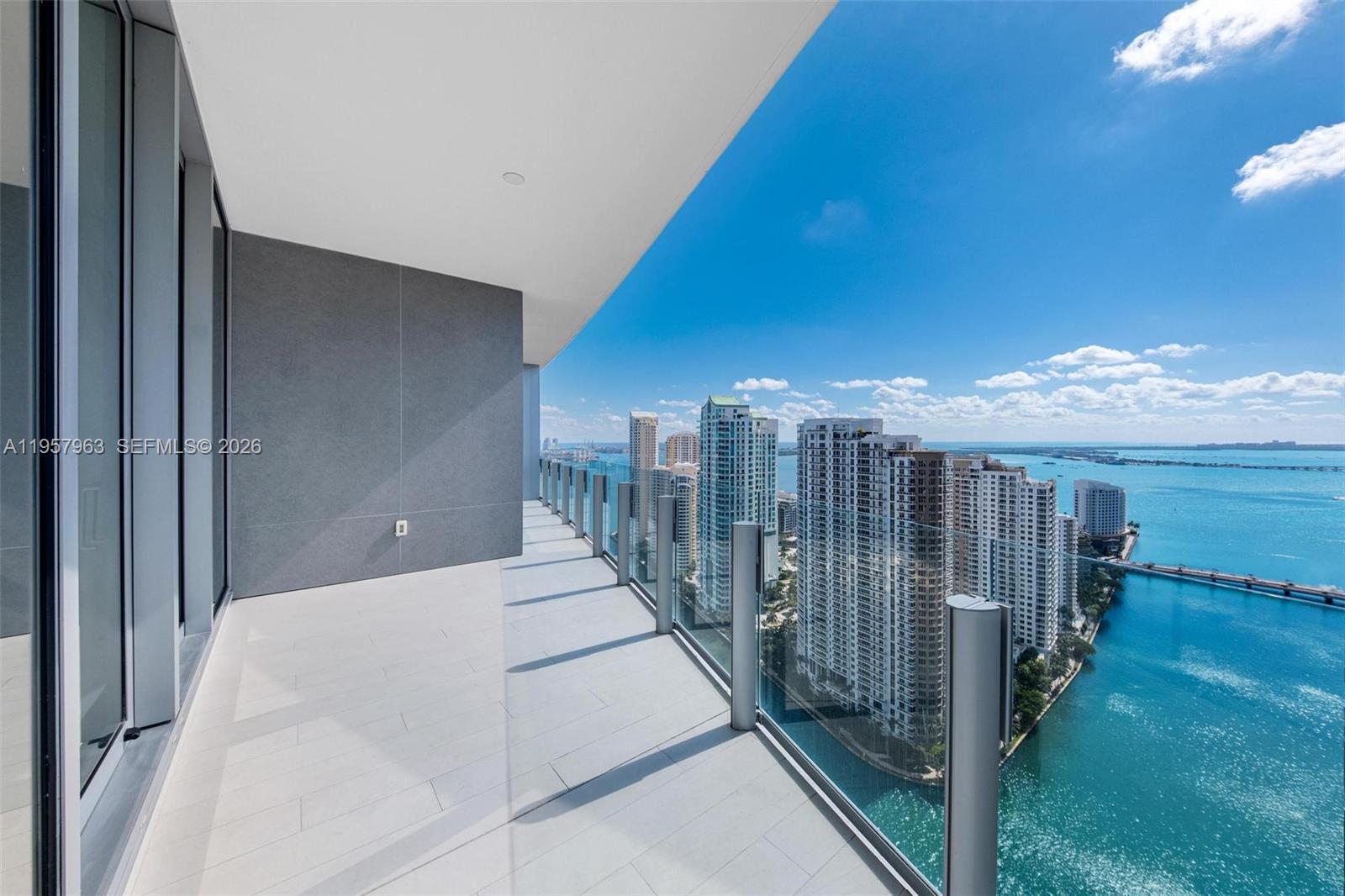 300 Biscayne Boulevard Way #3506W, Miami FL 33131
