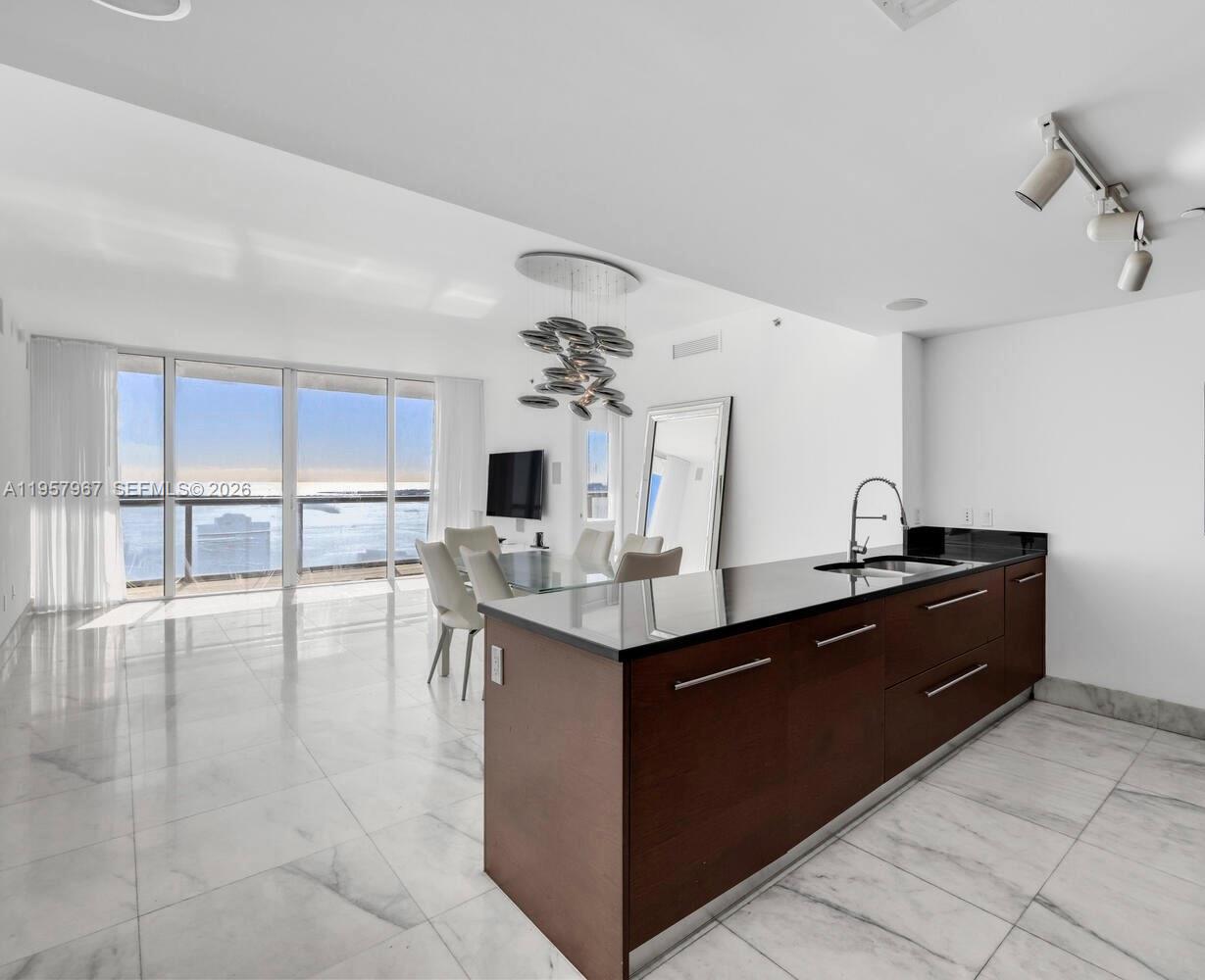 465 Brickell Ave #4003, Miami FL 33131