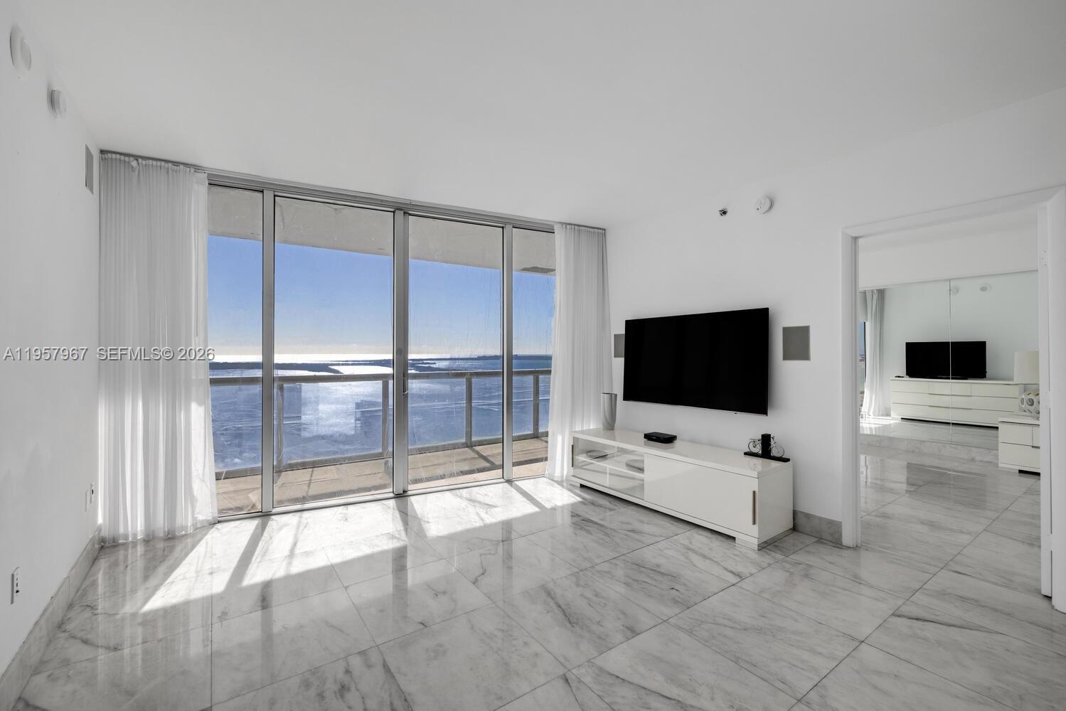 465 Brickell Ave #4003, Miami FL 33131