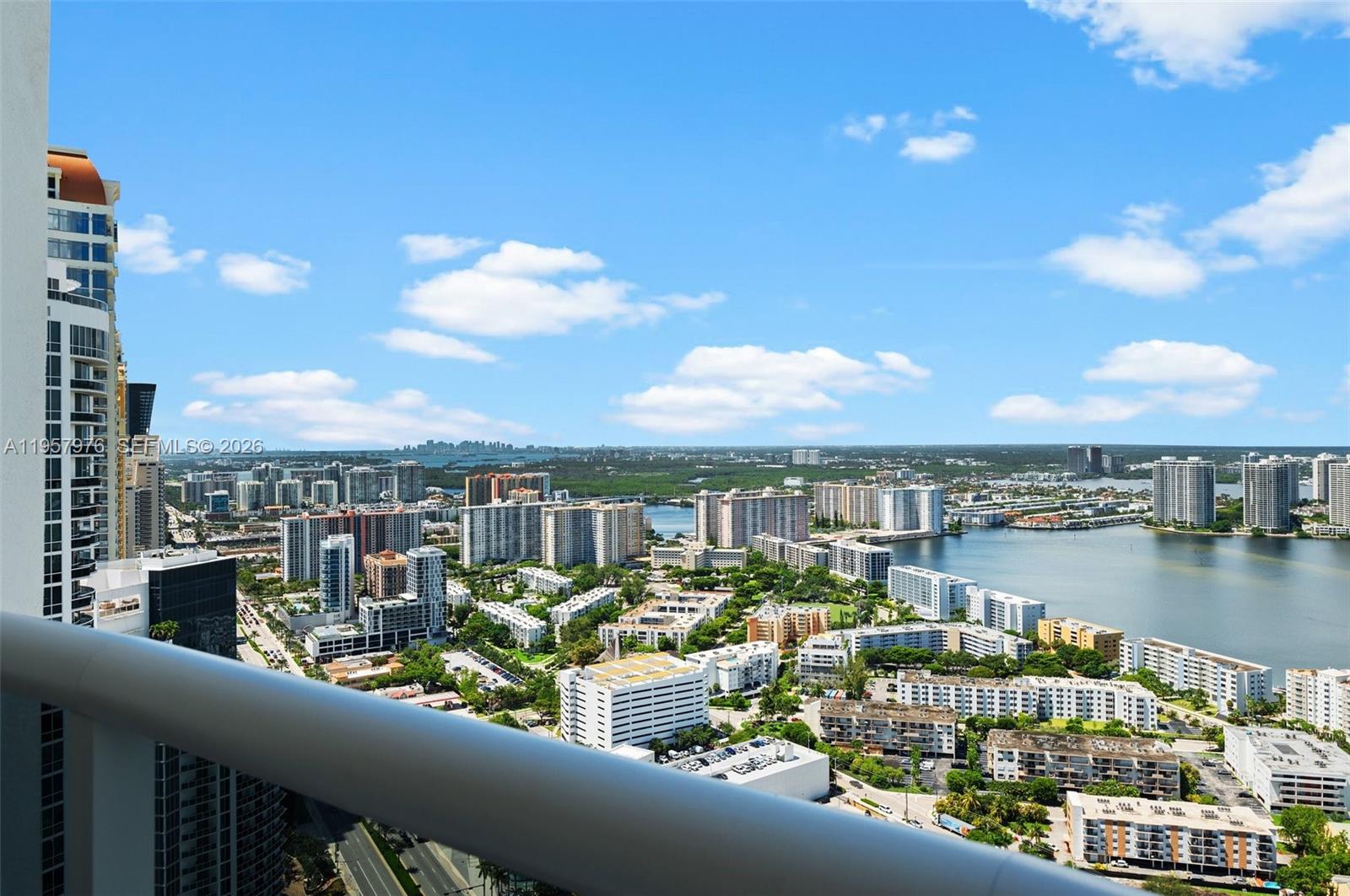 18201 Collins Ave #5201, Sunny Isles Beach FL 33160