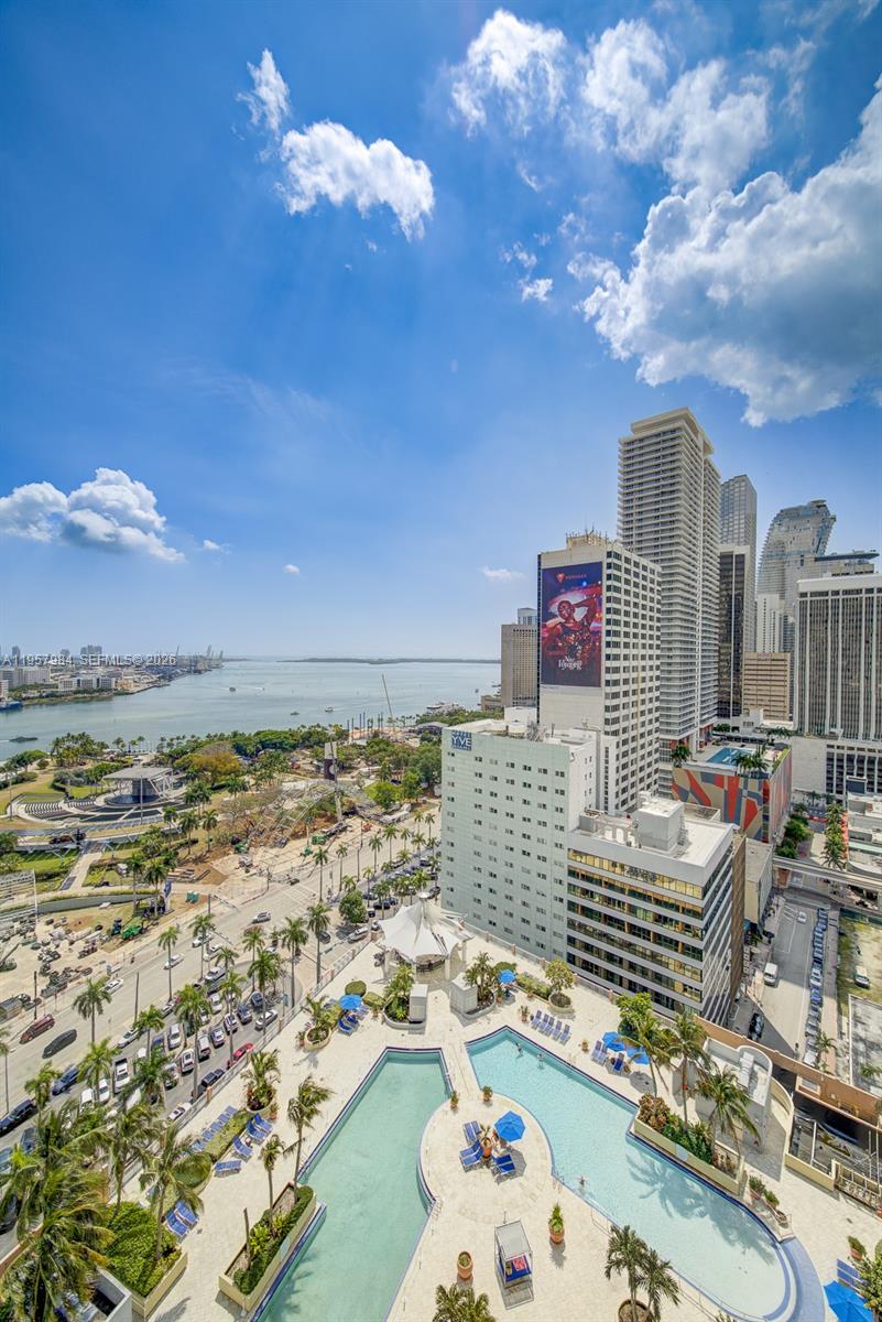 244 Biscayne Blvd #2309, Miami FL 33132