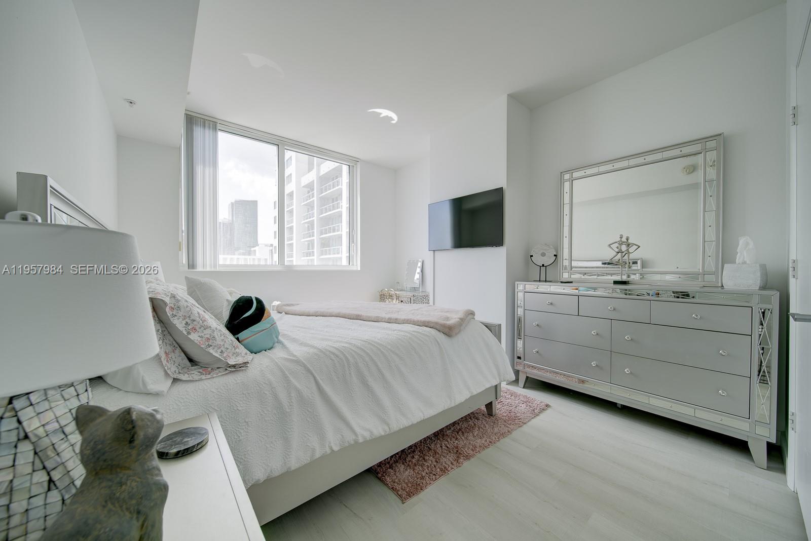 244 Biscayne Blvd #2309, Miami FL 33132