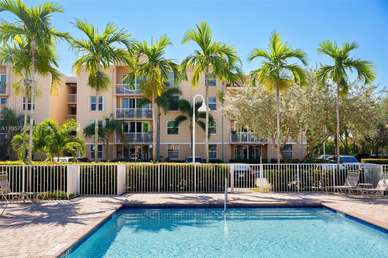 509 E Sheridan St #3083, Dania Beach FL 33004