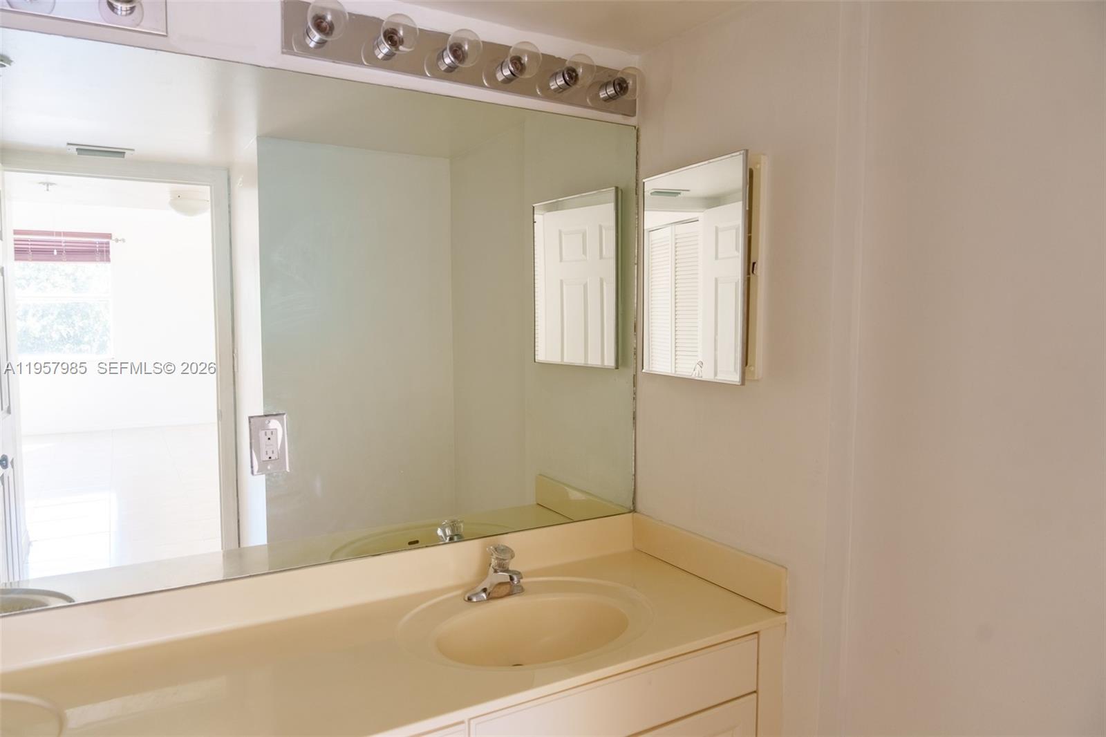 509 E Sheridan St #3083, Dania Beach FL 33004
