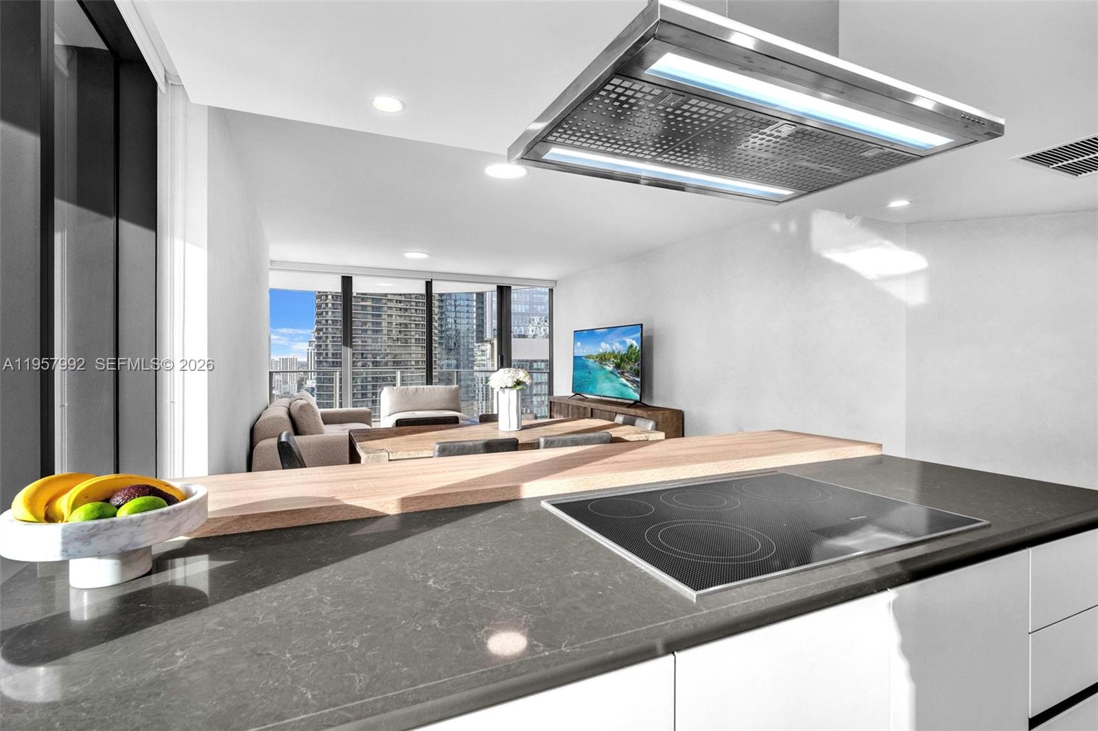 1000 Brickell Plz #3112, Miami FL 33131