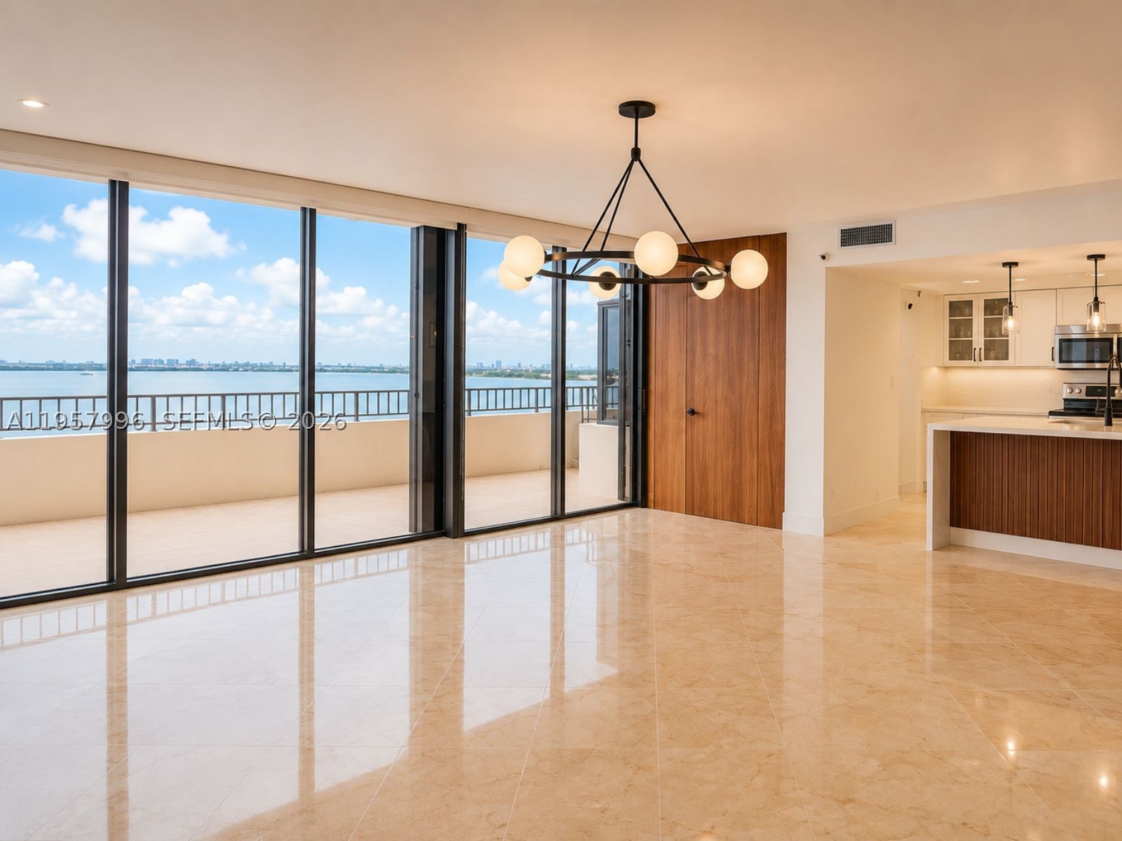 520 Brickell Key Dr #A1904, Miami FL 33131