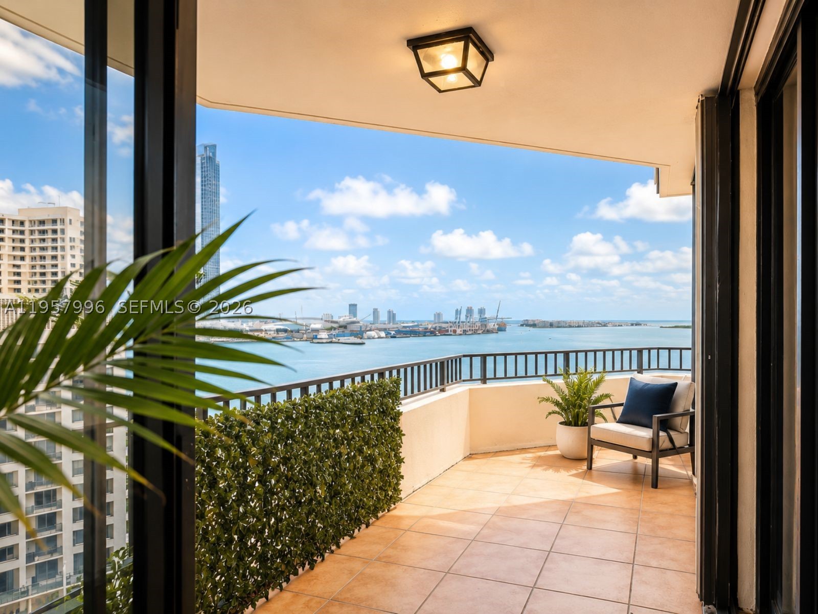 520 Brickell Key Dr #A1904, Miami FL 33131