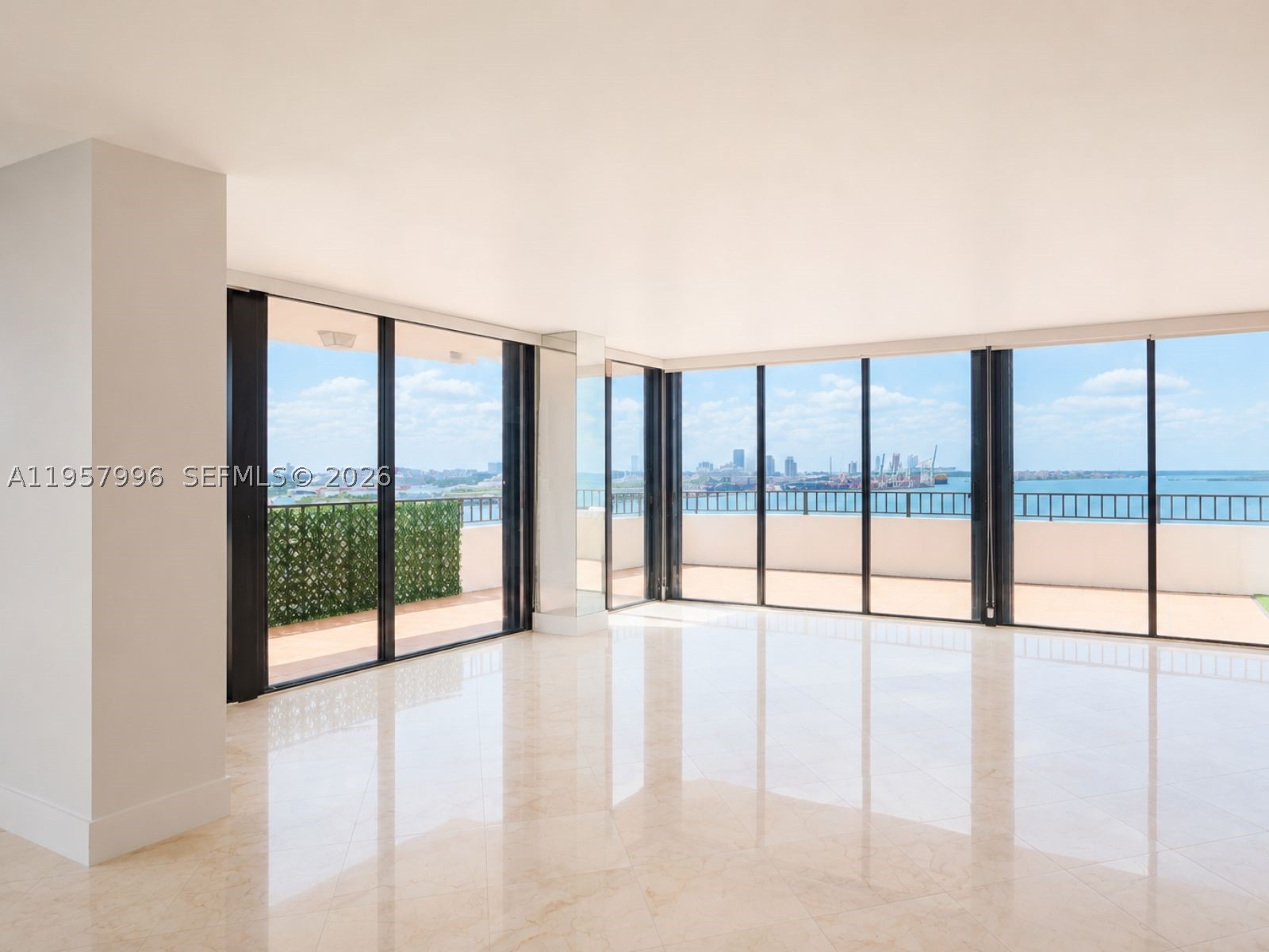 520 Brickell Key Dr #A1904, Miami FL 33131