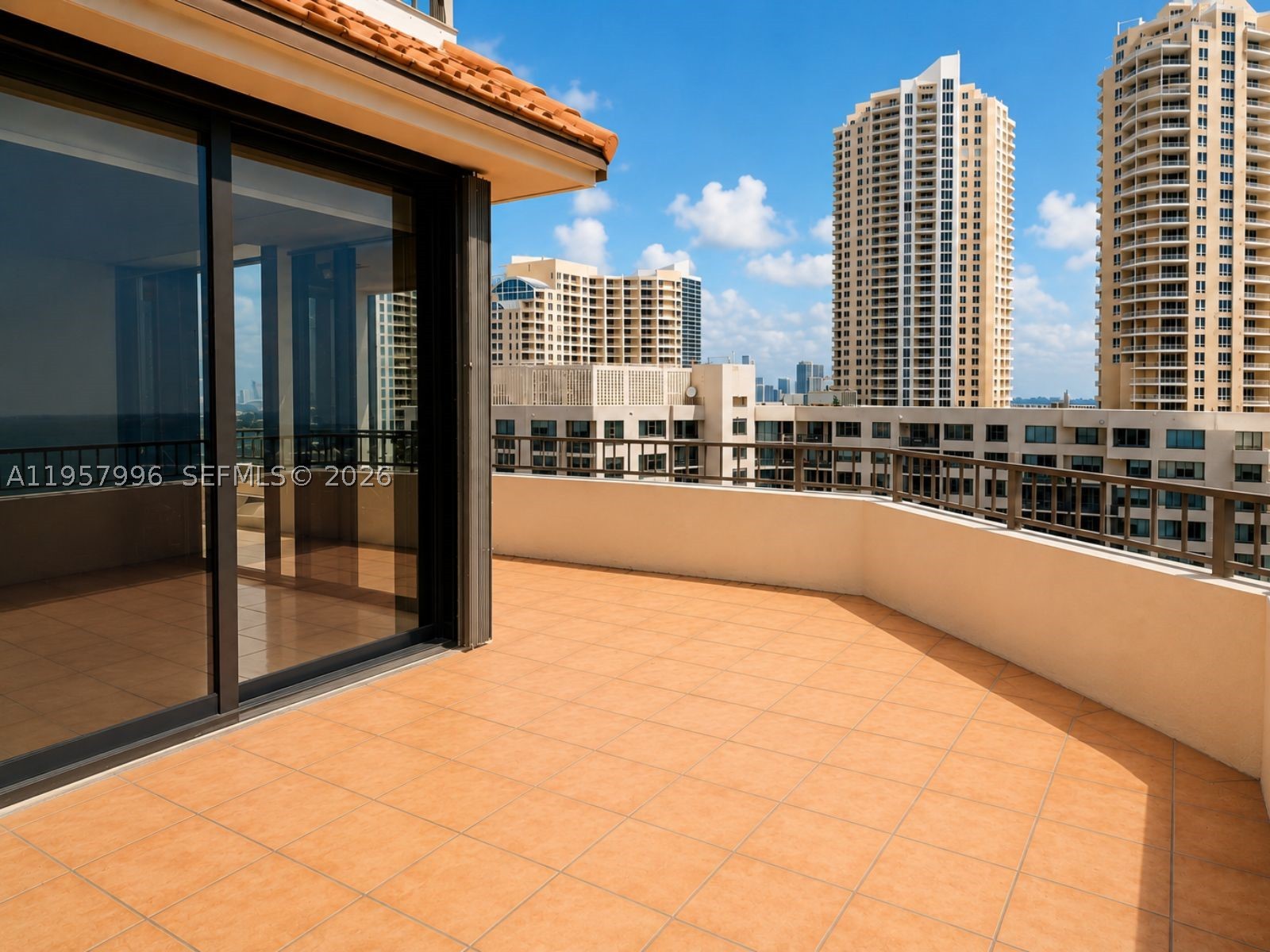 520 Brickell Key Dr #A1904, Miami FL 33131
