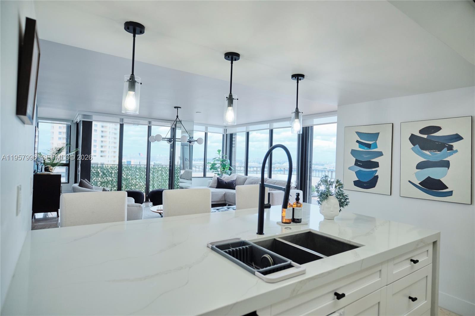 520 Brickell Key Dr #A1904, Miami FL 33131