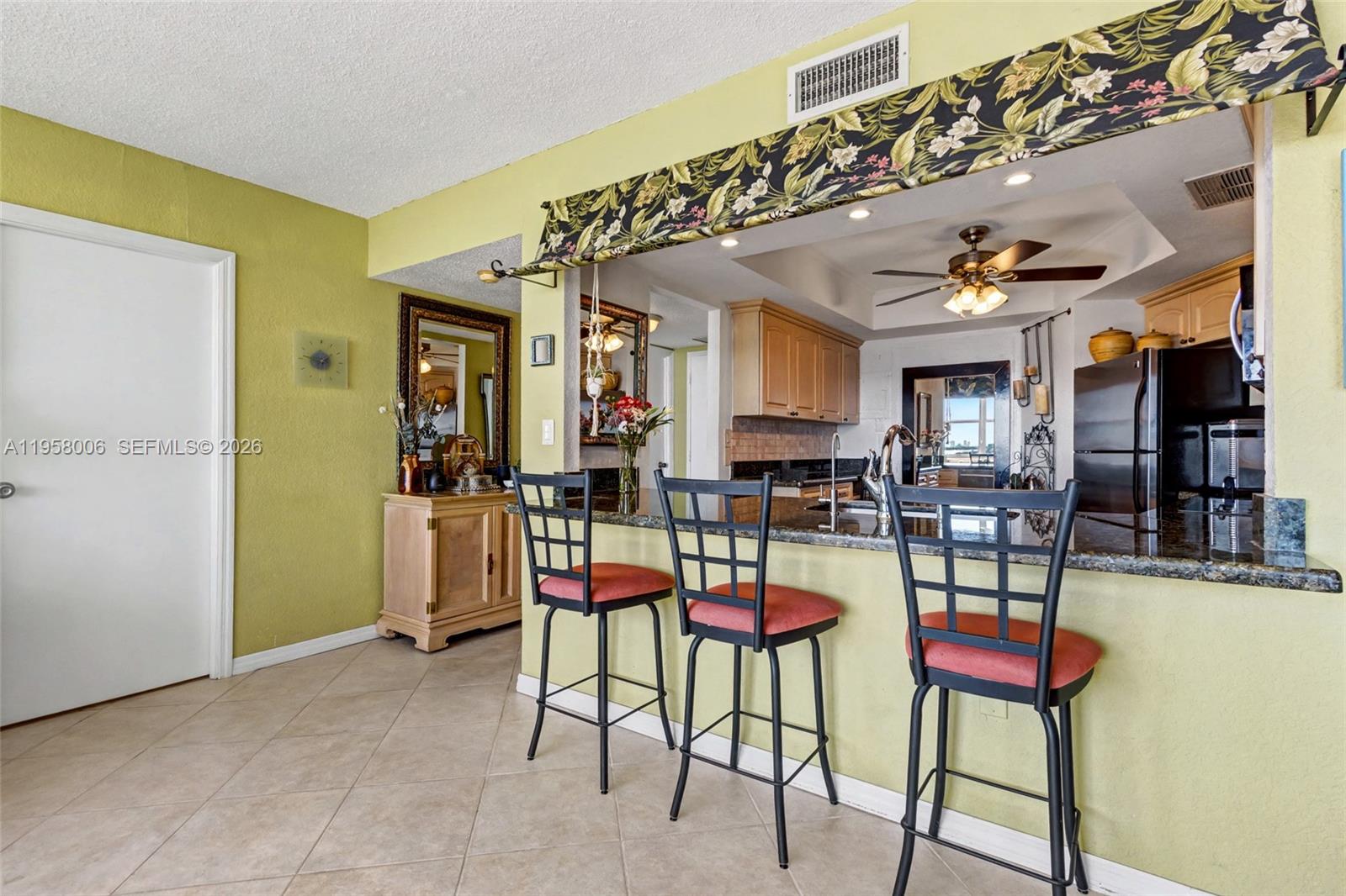11930 N Bayshore Dr #606, North Miami FL 33181