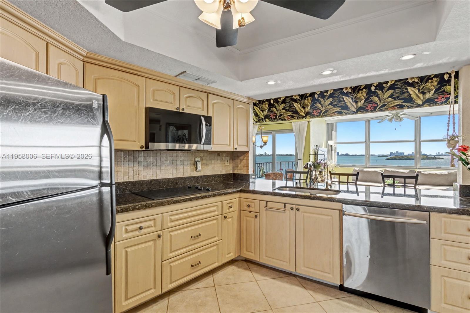 11930 N Bayshore Dr #606, North Miami FL 33181