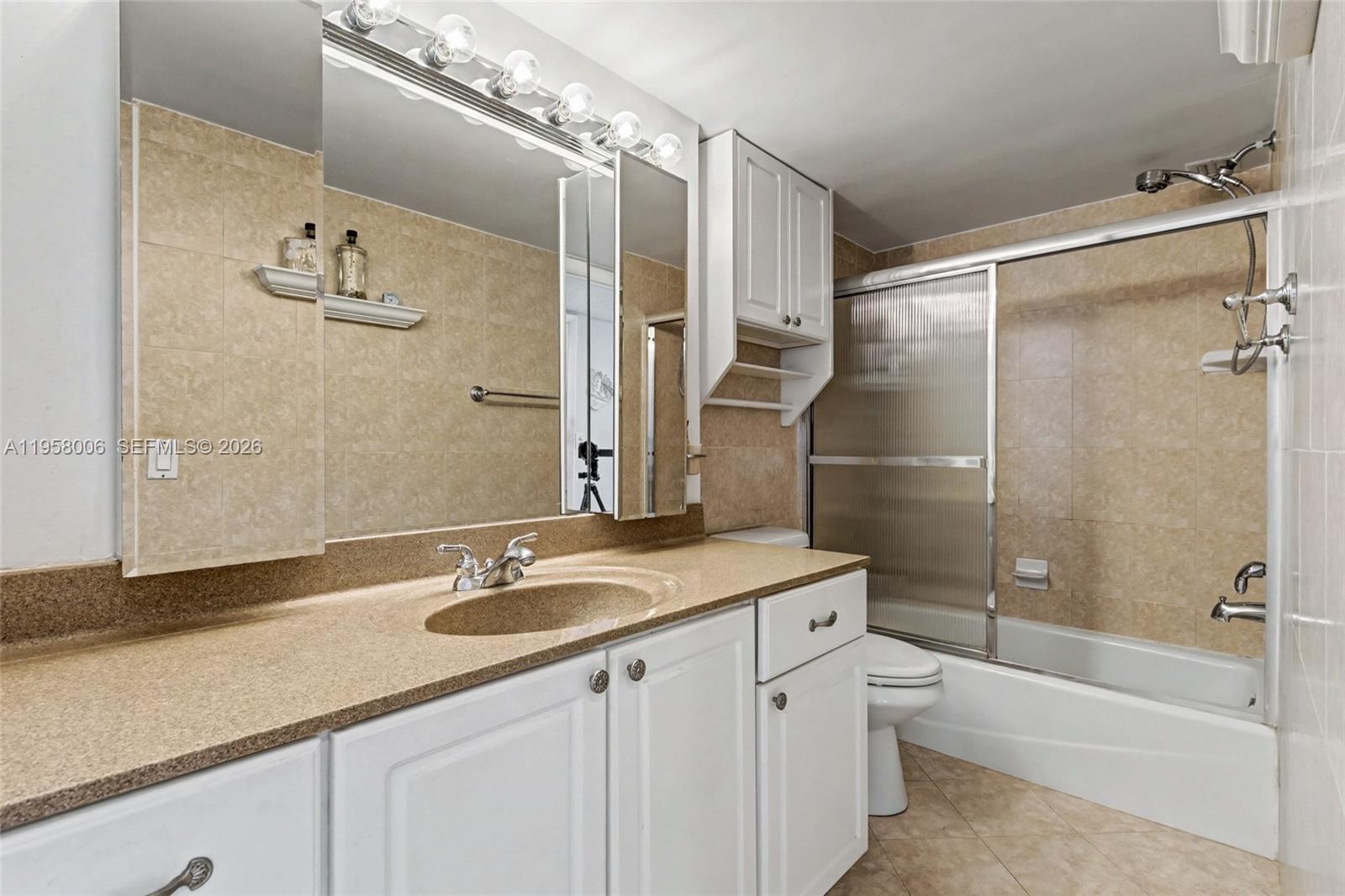 11930 N Bayshore Dr #606, North Miami FL 33181