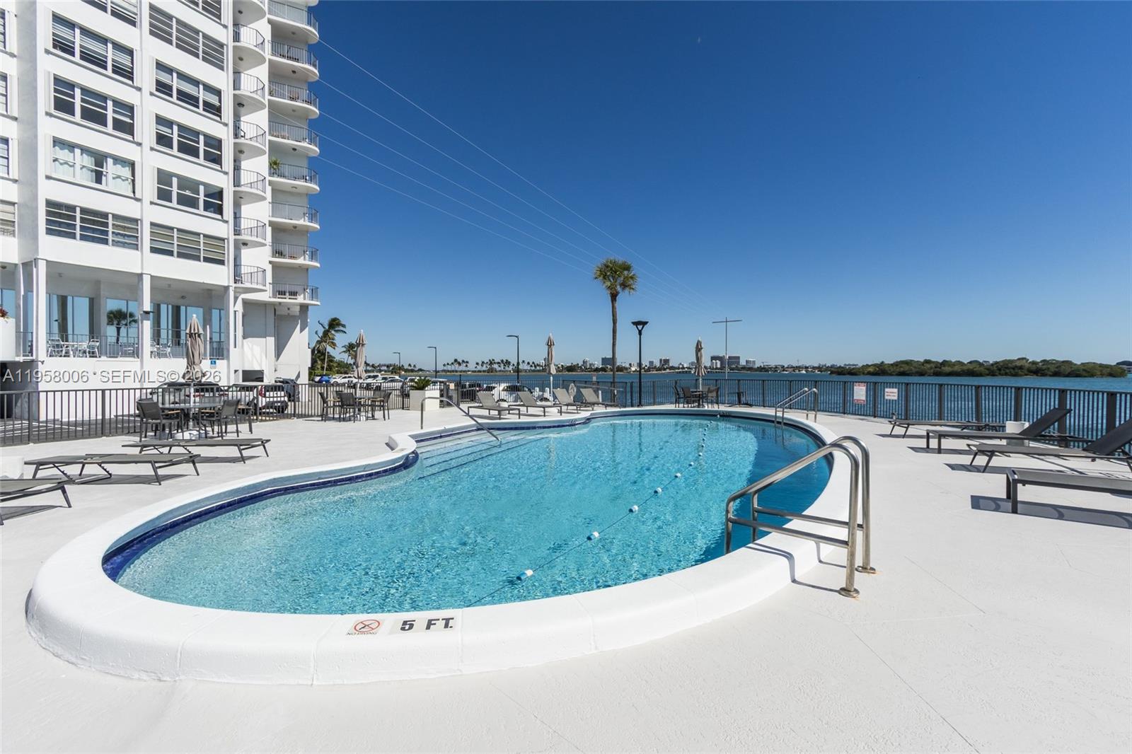 11930 N Bayshore Dr #606, North Miami FL 33181