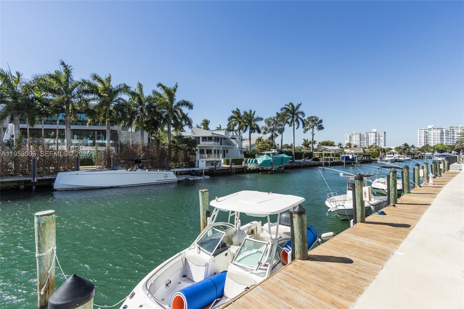 11930 N Bayshore Dr #606, North Miami FL 33181