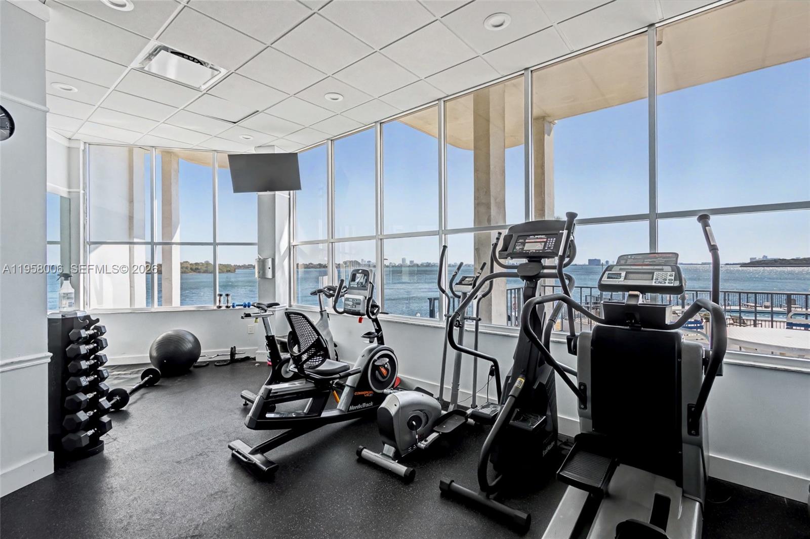 11930 N Bayshore Dr #606, North Miami FL 33181