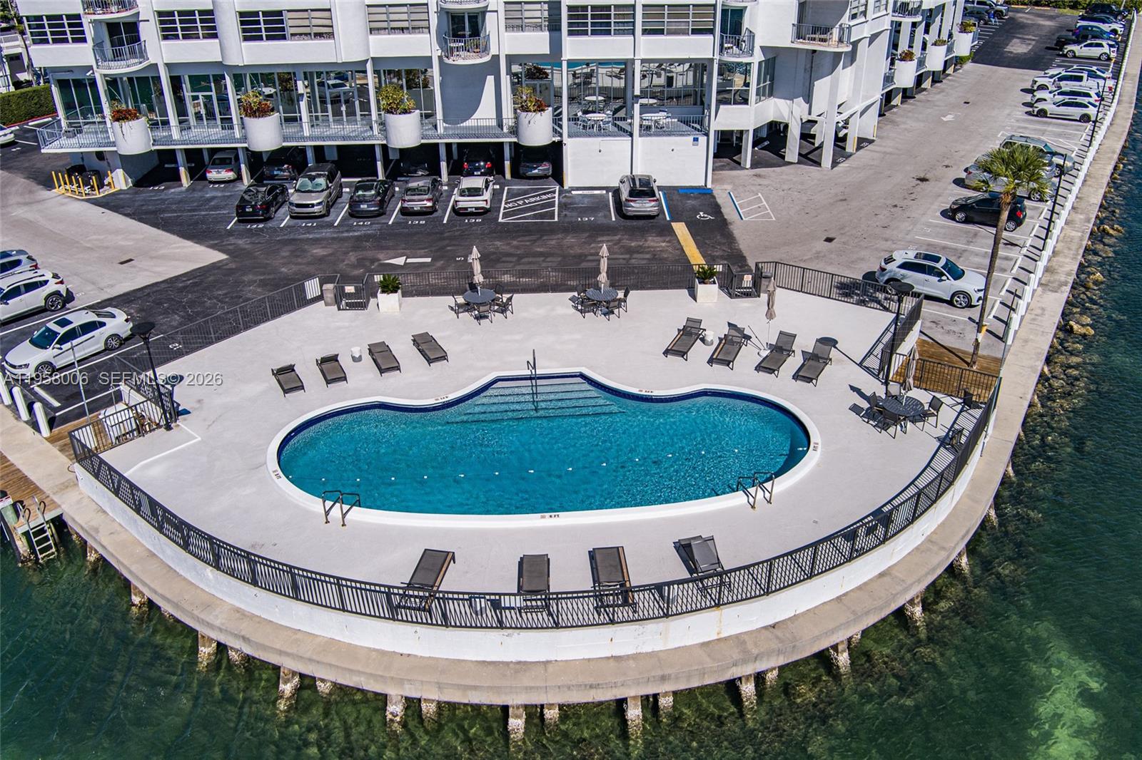 11930 N Bayshore Dr #606, North Miami FL 33181
