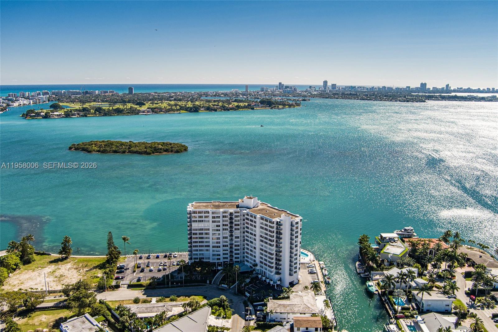 11930 N Bayshore Dr #606, North Miami FL 33181