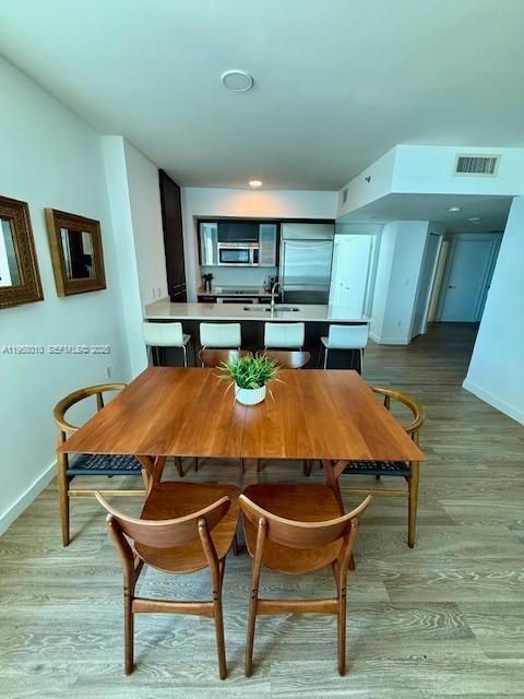 55 SE 6th St #1807, Miami FL 33131