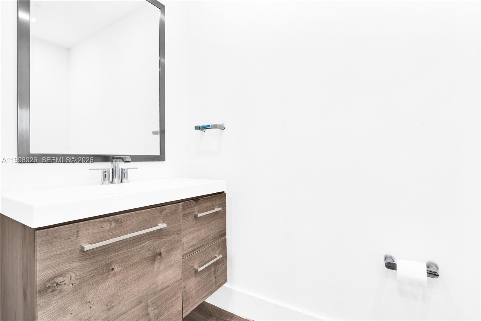 92 SW 3rd St #3108, Miami FL 33130
