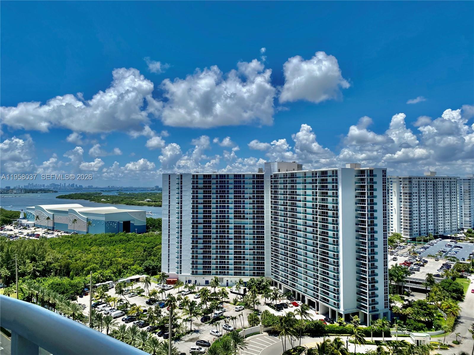 15811 Collins Ave #1605, Sunny Isles Beach FL 33160