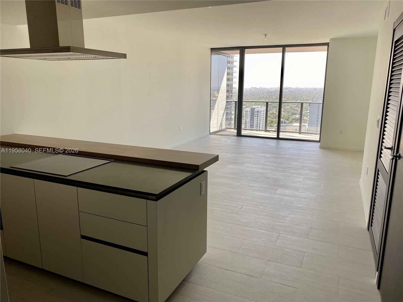 1000 Brickell Plaza #3306, Miami FL 33131