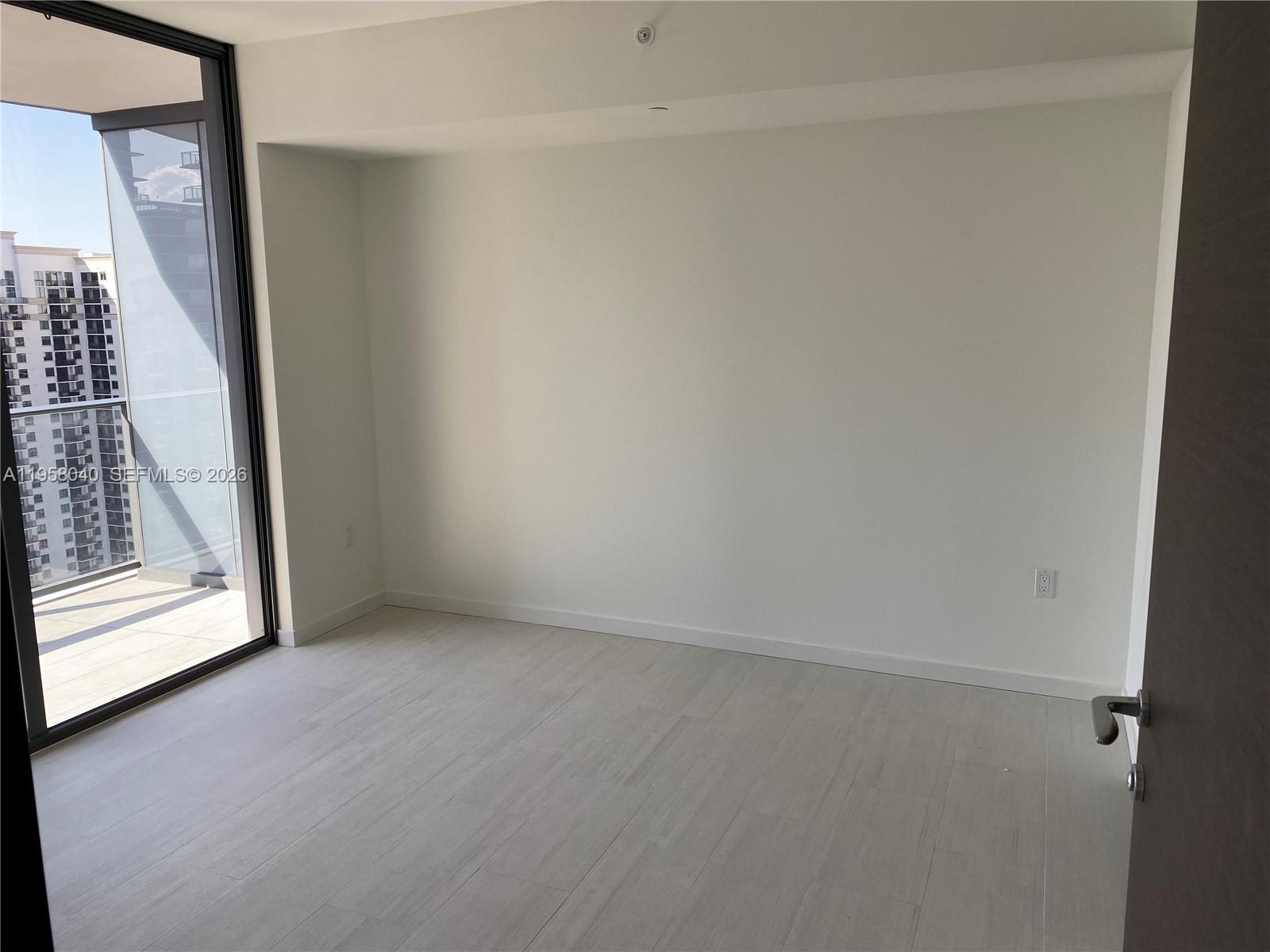 1000 Brickell Plaza #3306, Miami FL 33131