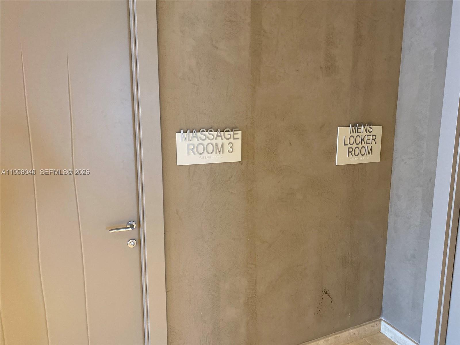 1000 Brickell Plaza #3306, Miami FL 33131