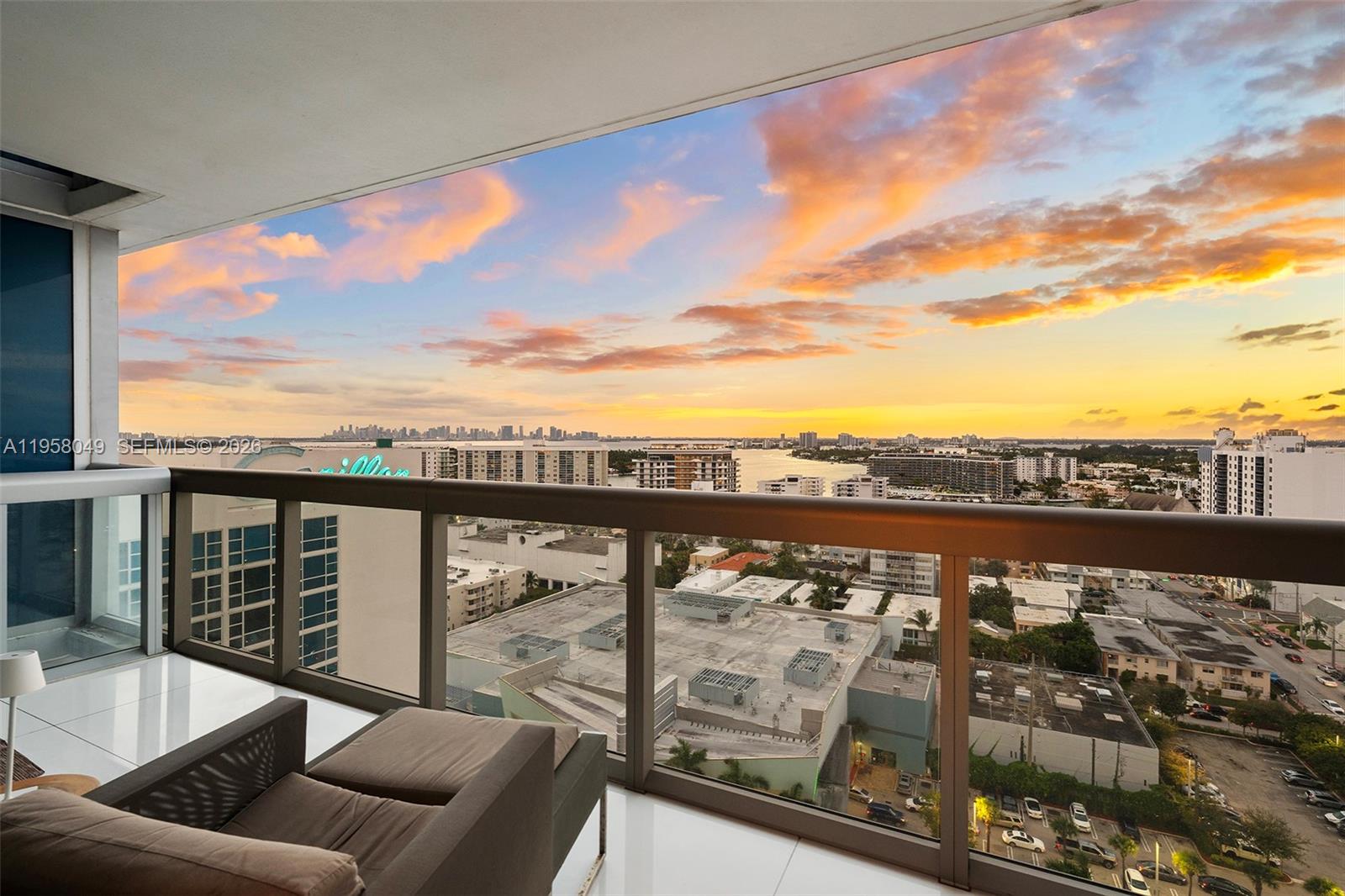 6899 Collins Ave #1810, Miami Beach FL 33141
