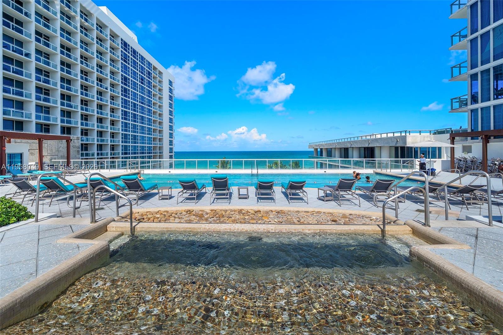 6899 Collins Ave #1810, Miami Beach FL 33141