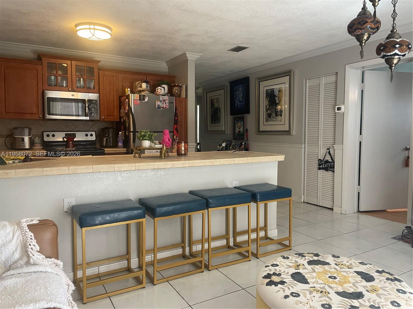8851 NW 119th St #6102, Hialeah Gardens FL 33018