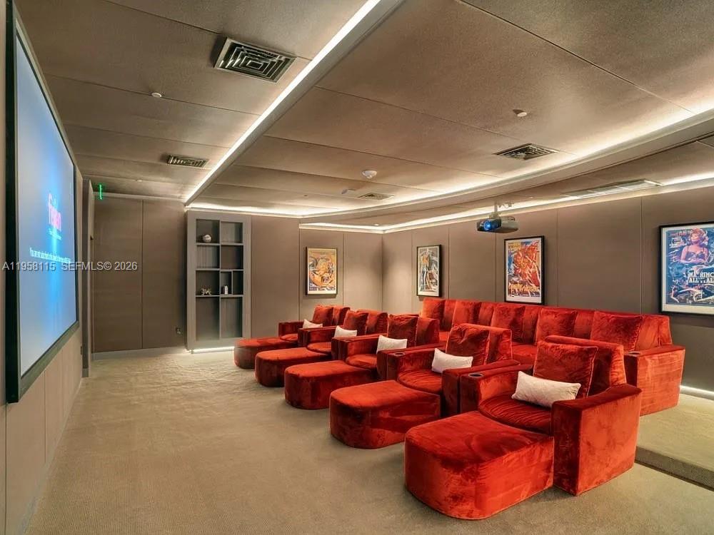 1000 Brickell Plz #4207, Miami FL 33131