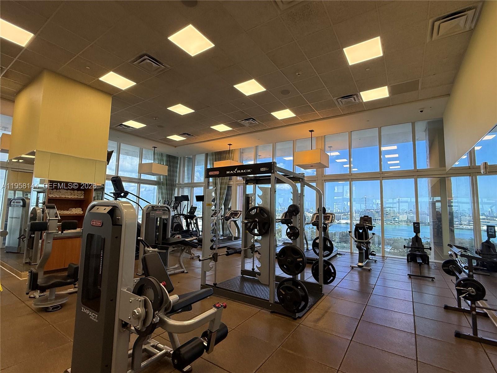 50 Biscayne Blvd #2206, Miami FL 33132